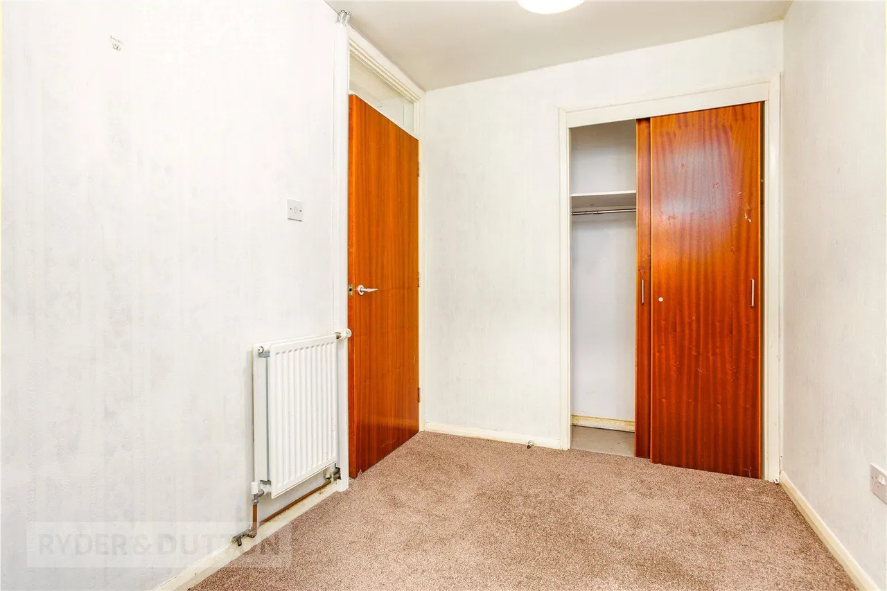 Market Street, Mossley, OL5, photo 12