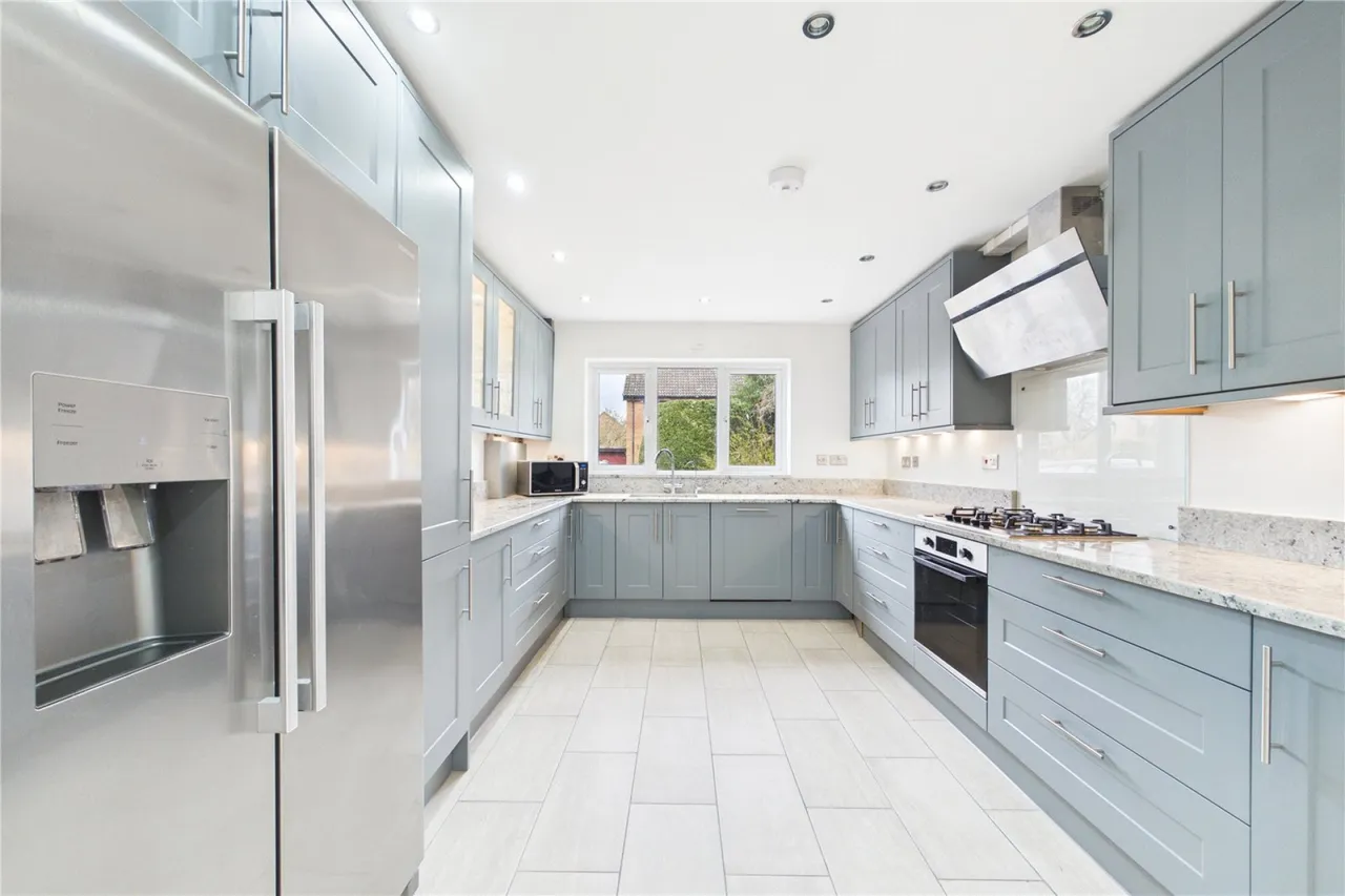 Carston Grove, Calcot, RG31, photo 15