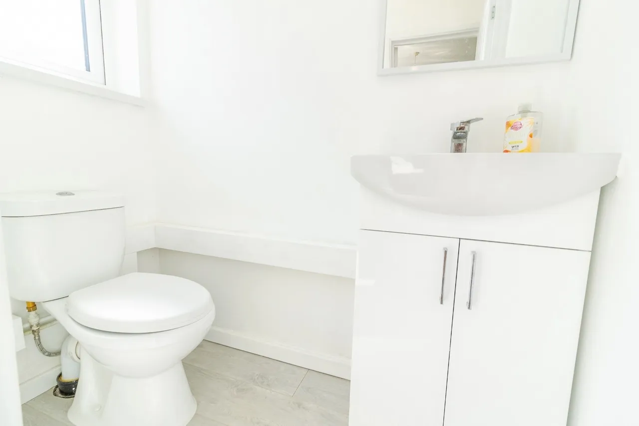 Ulyett Place, Oldbrook, Milton Keynes, Buckinghamshire, MK6, photo 10