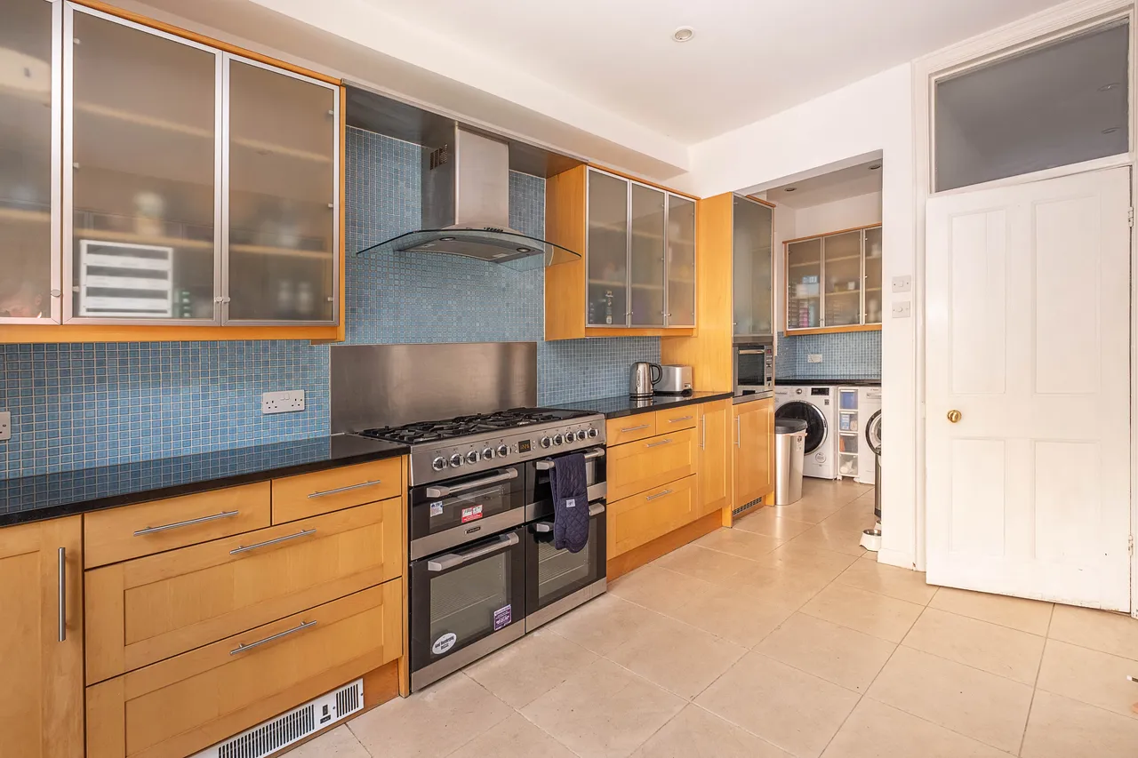 Compton Road, London, SW19, photo 19