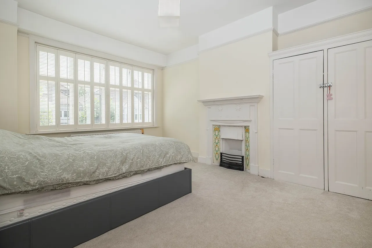 Compton Road, London, SW19, photo 11