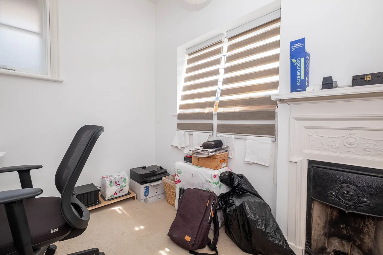 Compton Road, London, SW19, photo 16