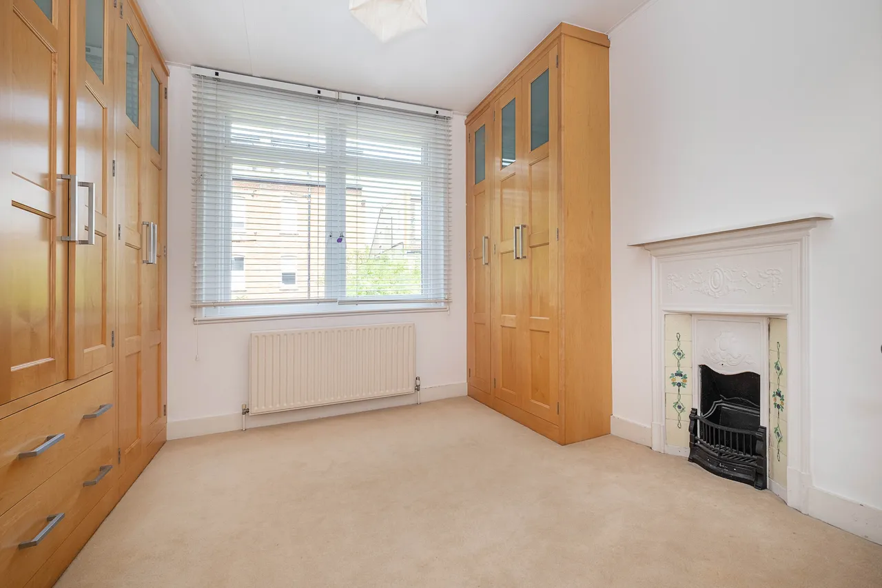 Compton Road, London, SW19, photo 15