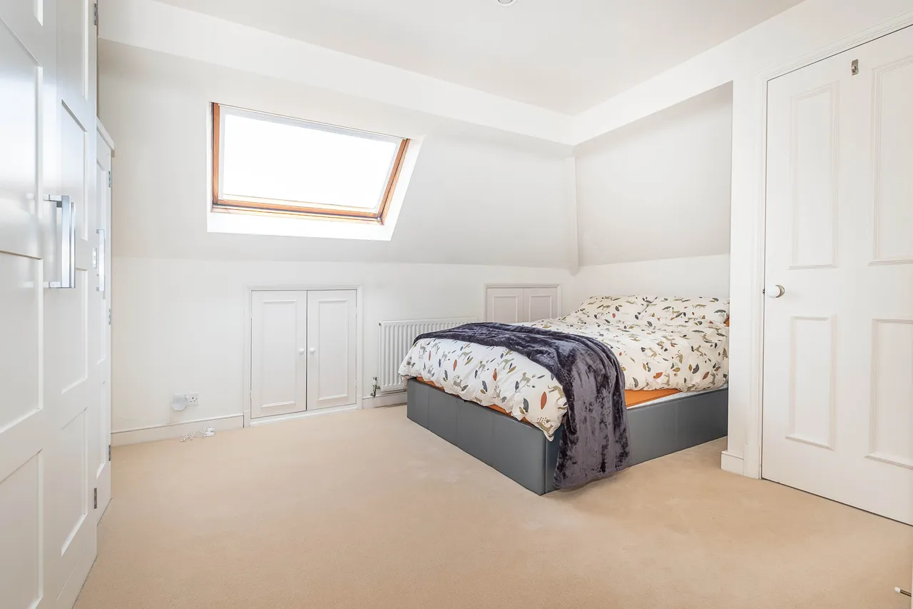 Compton Road, London, SW19, photo 12