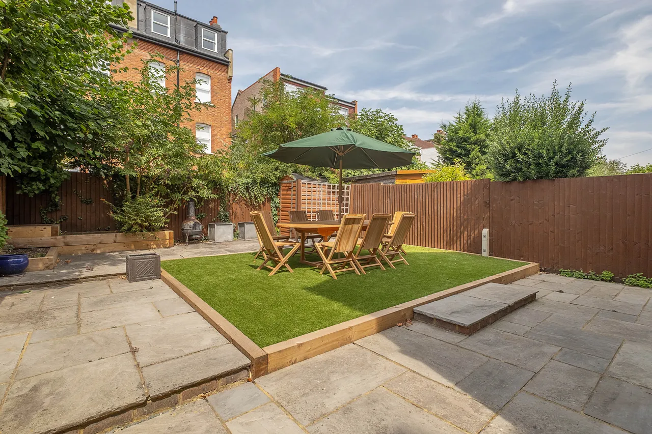 Compton Road, London, SW19, photo 5