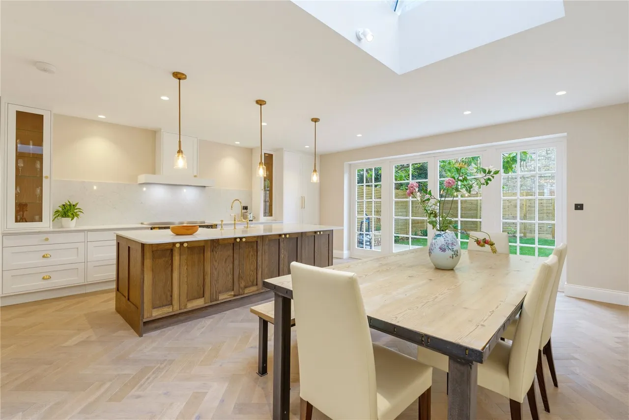 5 bed house for sale, Ritherdon Road, London, SW17