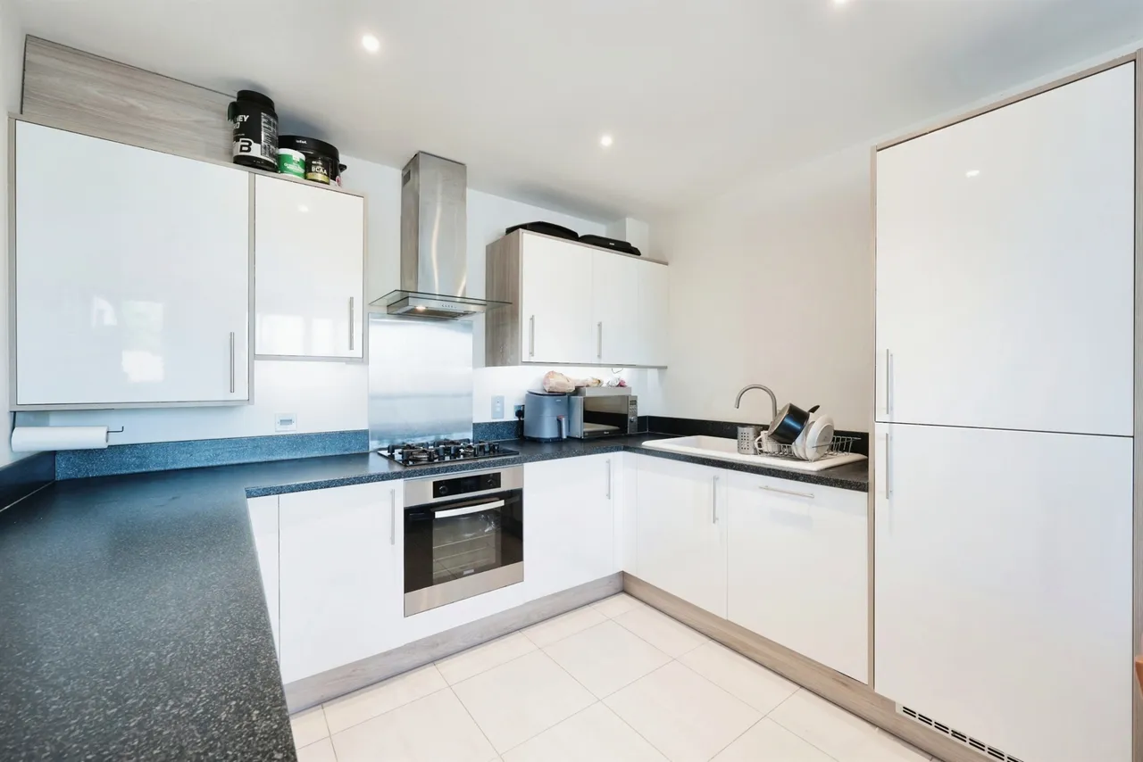 Hagden Lane, Watford, photo 10