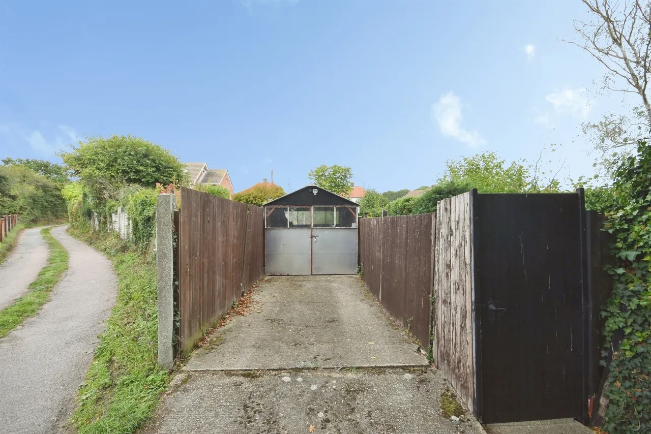 Colchester Road, White Colne, CO6, photo 23