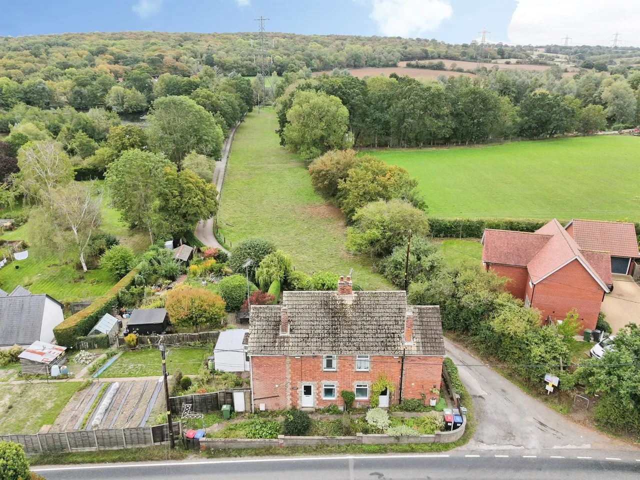 Colchester Road, White Colne, CO6, photo 13