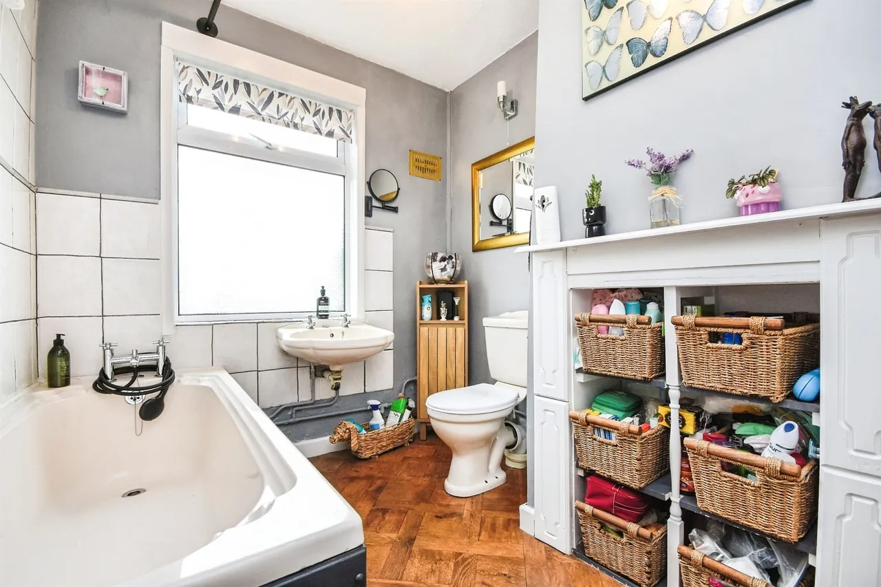Colchester Road, White Colne, CO6, photo 6