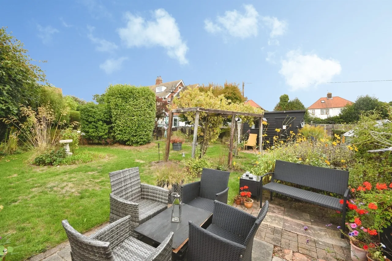 Colchester Road, White Colne, CO6, photo 21