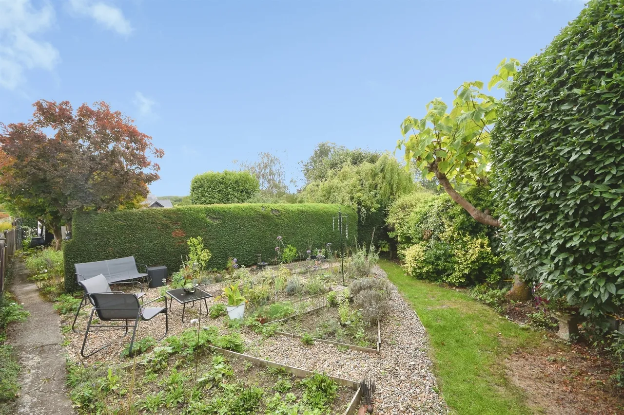 Colchester Road, White Colne, CO6, photo 15