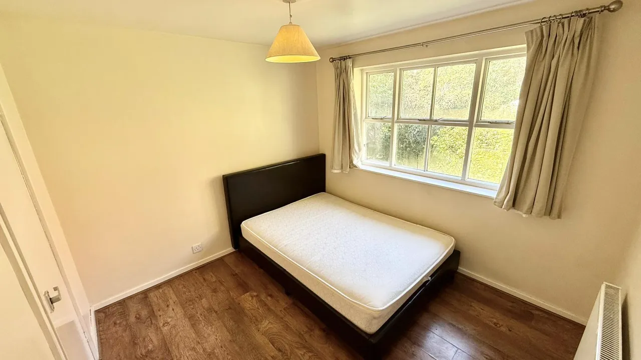 Odell Place, B5, photo 4