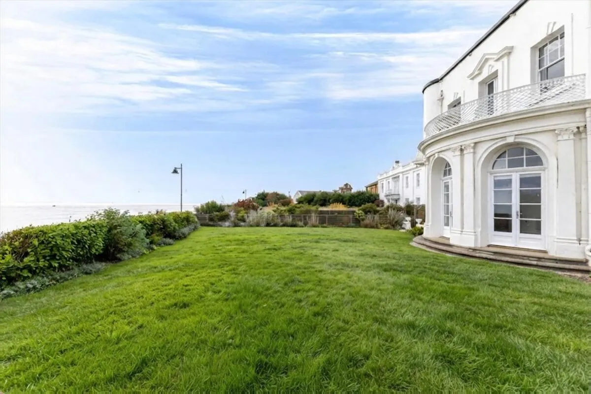 Centre Cliff, Southwold, IP18, photo 12