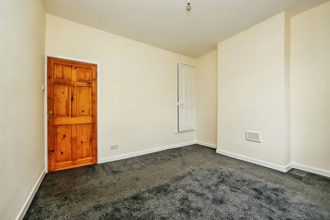 Ockerby Street, Nottingham, NG6, photo 11