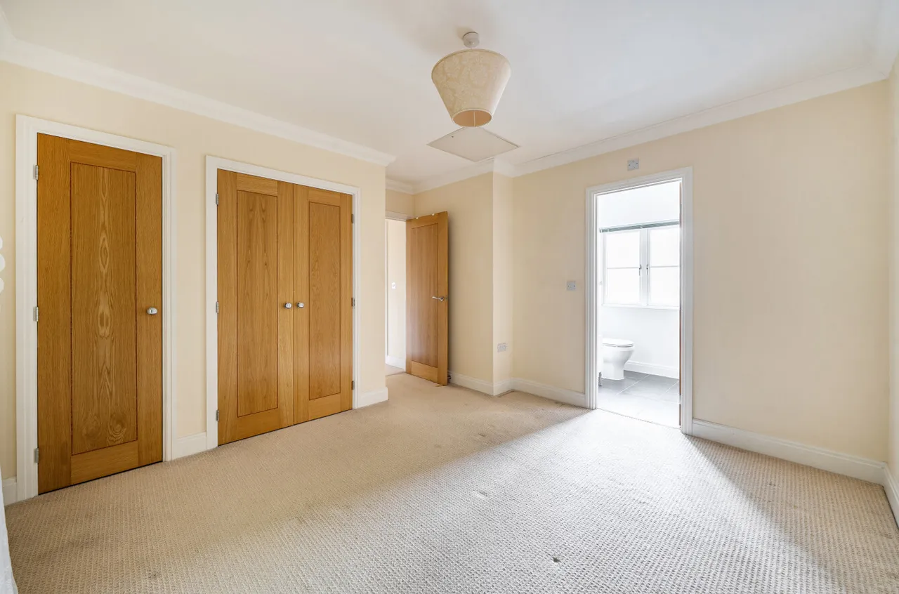 The Paddock, Itchen Abbas, SO21, photo 14