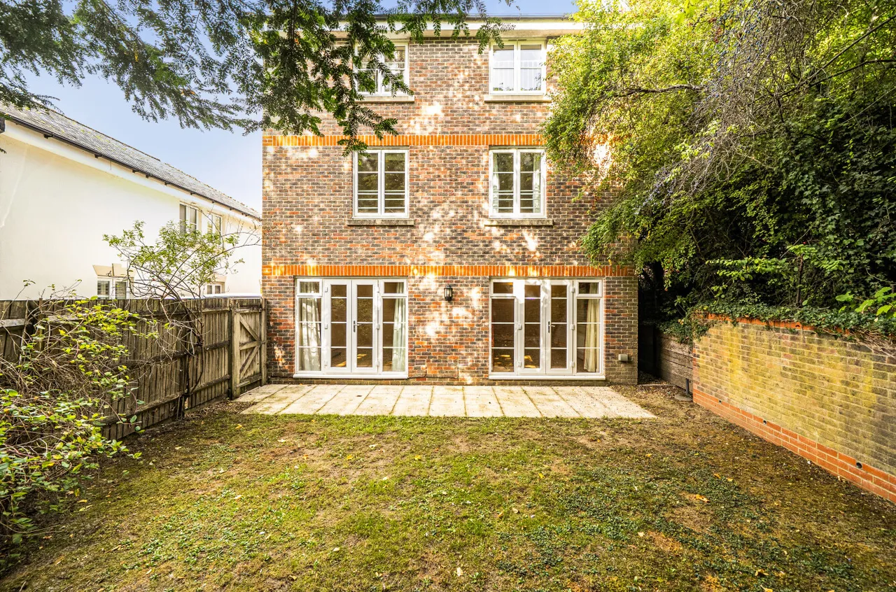 The Paddock, Itchen Abbas, SO21, photo 19