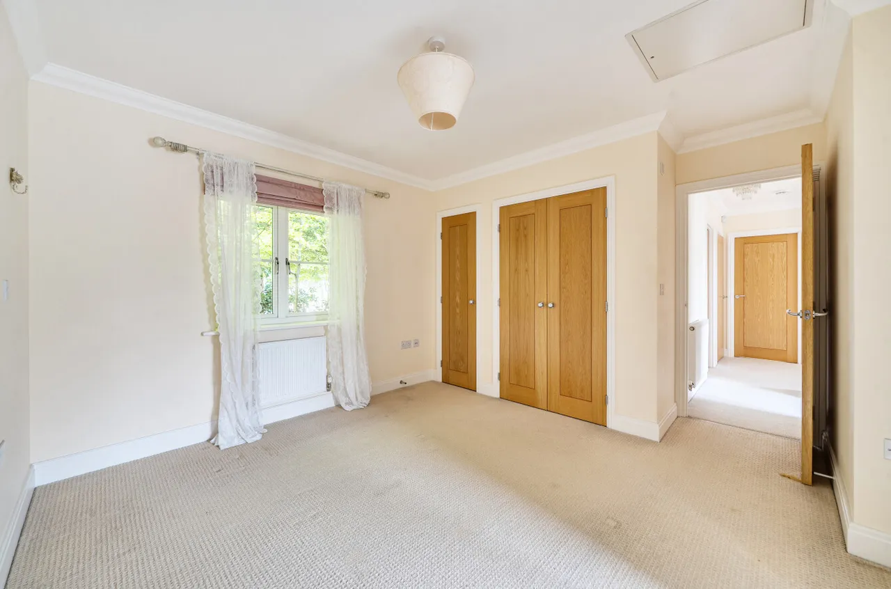 The Paddock, Itchen Abbas, SO21, photo 11