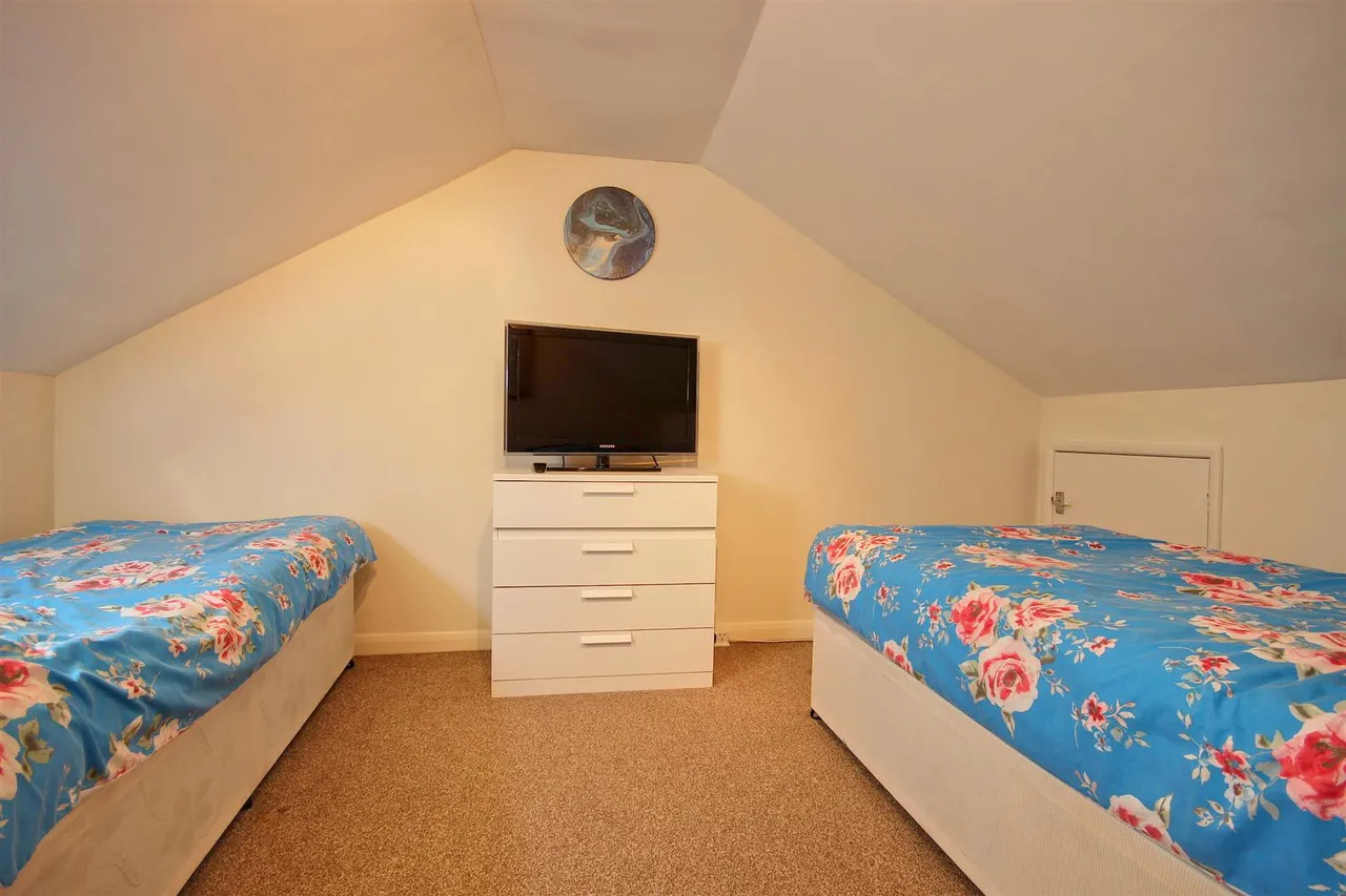 Carlton Lane, Aldbrough, photo 21