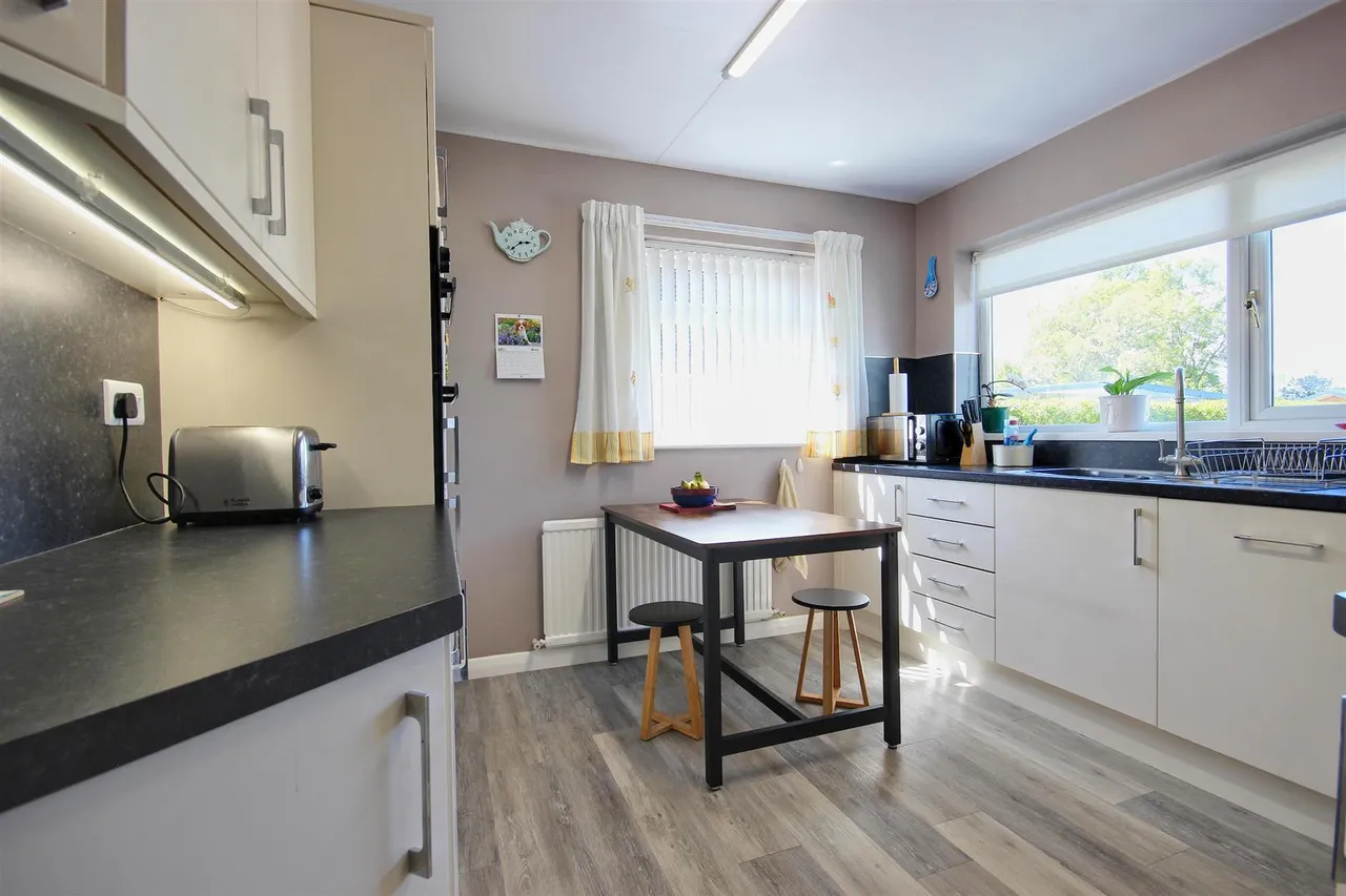 Carlton Lane, Aldbrough, photo 14