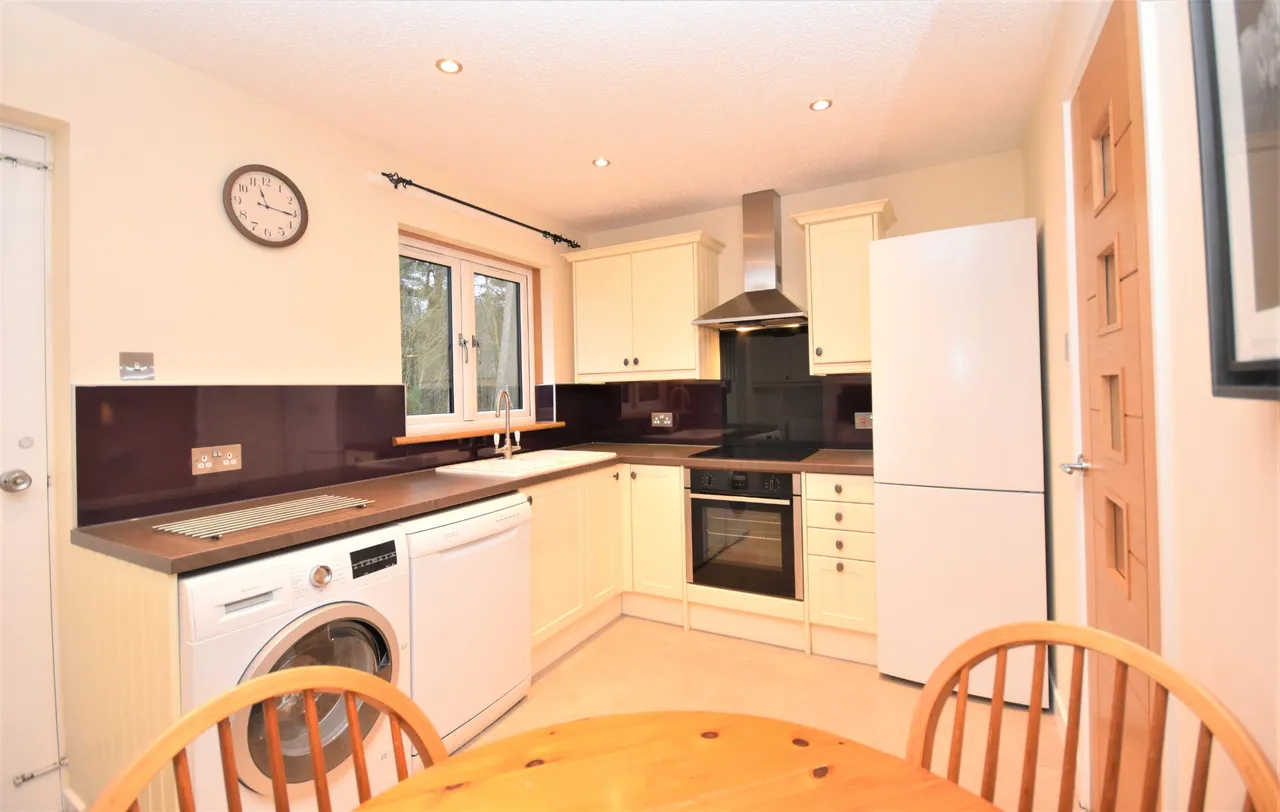 Dunbar Court, Gleneagles Village, PH3, photo 6