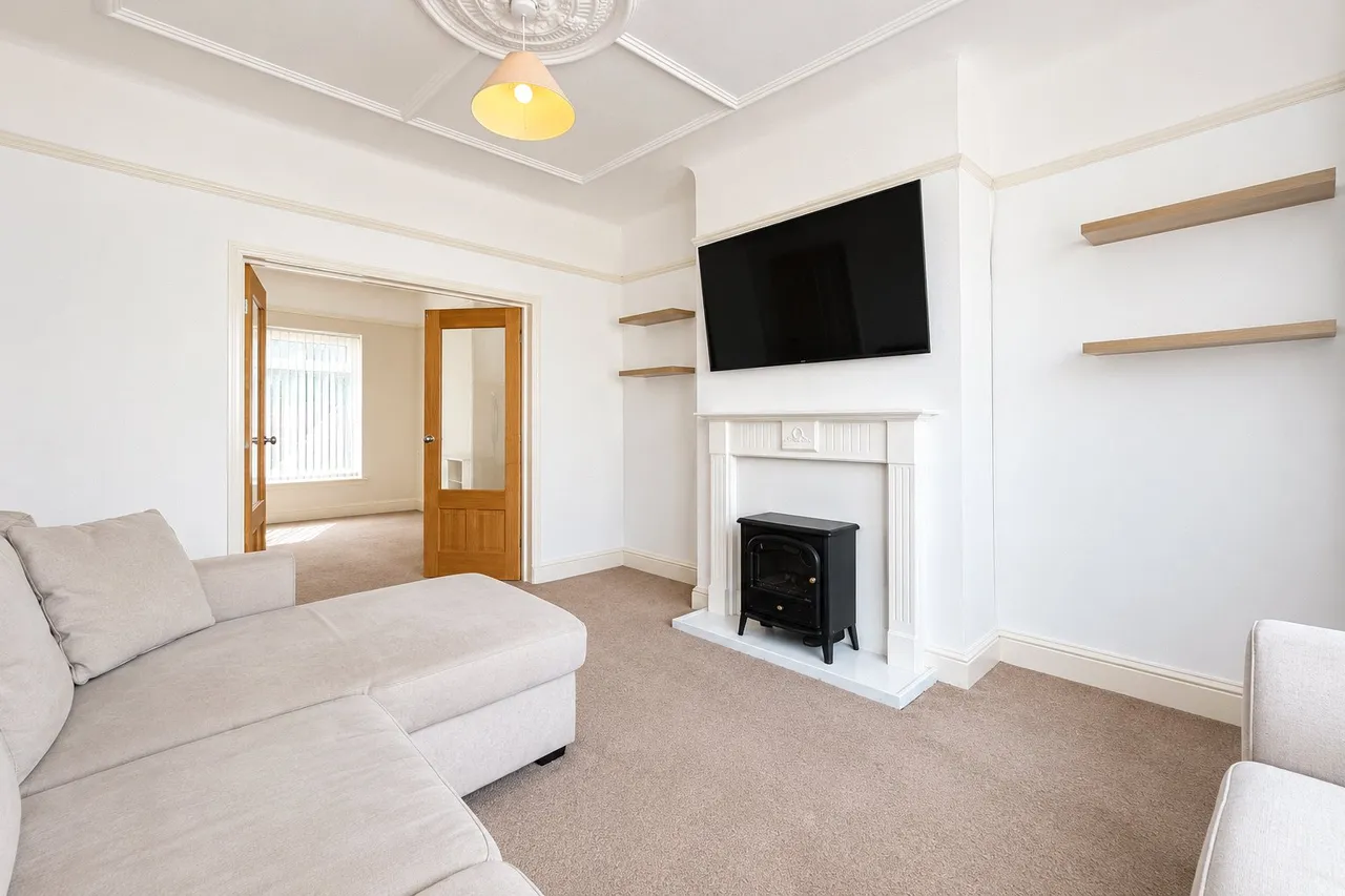 Singleton Avenue, Prenton, CH42, photo 4