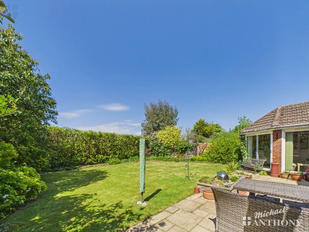 King Edward Avenue, Aylesbury, HP21 7JD, photo 21