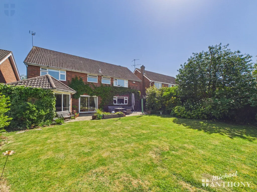 King Edward Avenue, Aylesbury, HP21 7JD, photo 20
