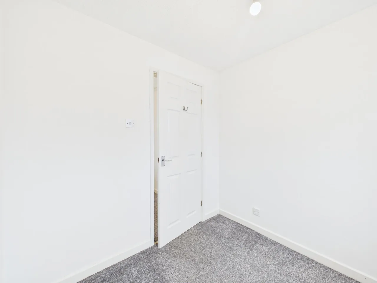 Wood Vale, Sutton, WA9, photo 20