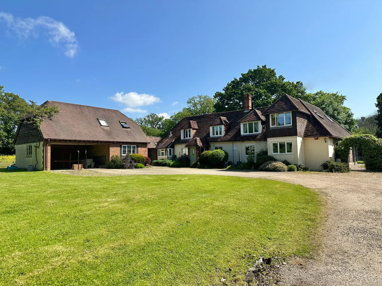 4 bed house to rent, Old Calmore, SO40