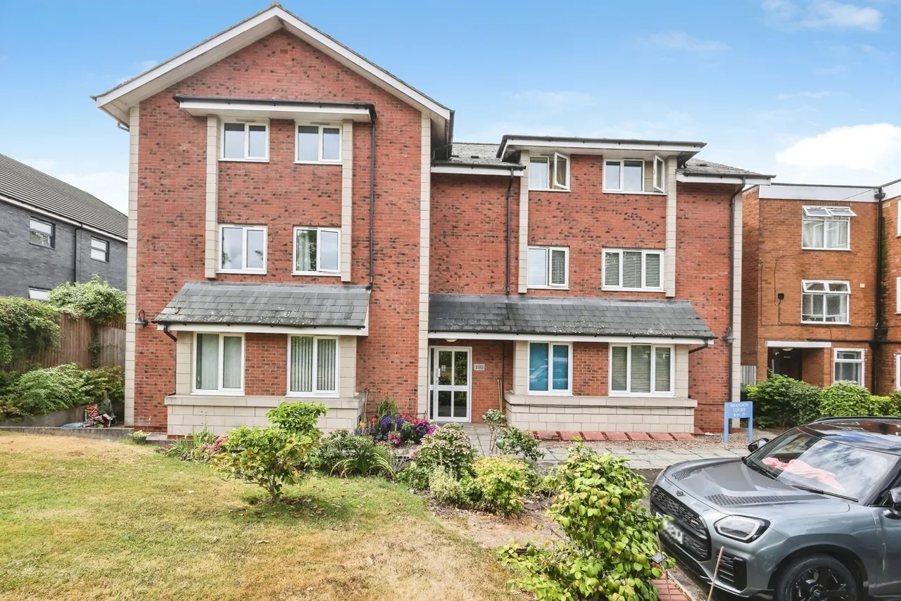 2 bed flat for sale, West Heath Road, Northfield, B31