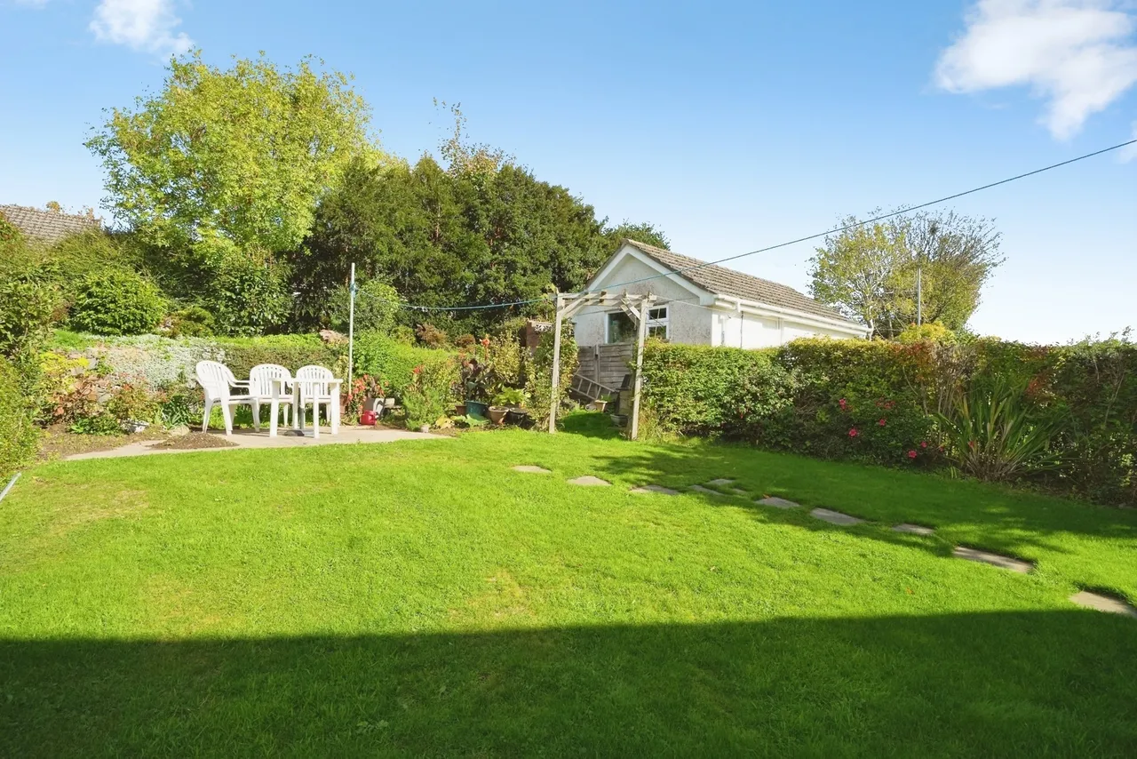 Roslyn Close, St. Austell, PL25, photo 8