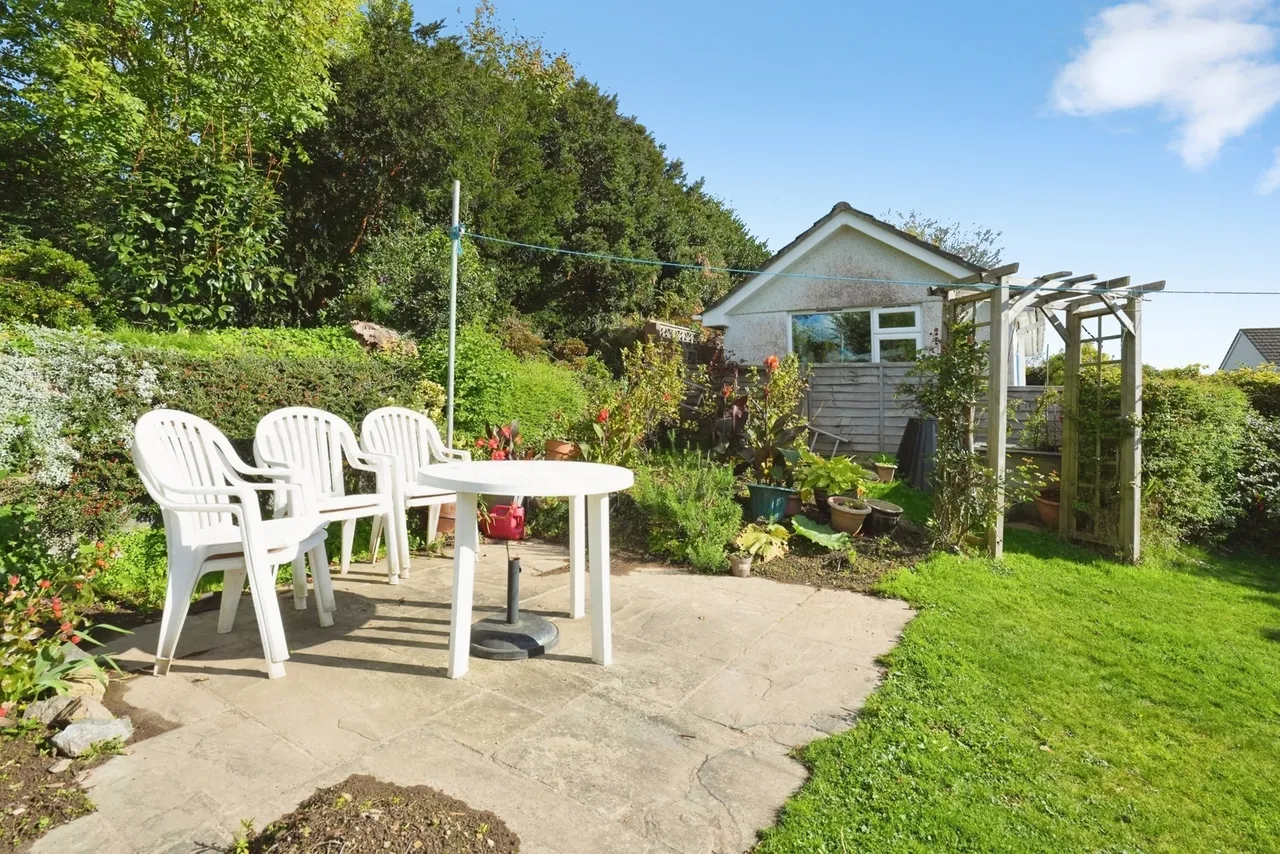 Roslyn Close, St. Austell, PL25, photo 10