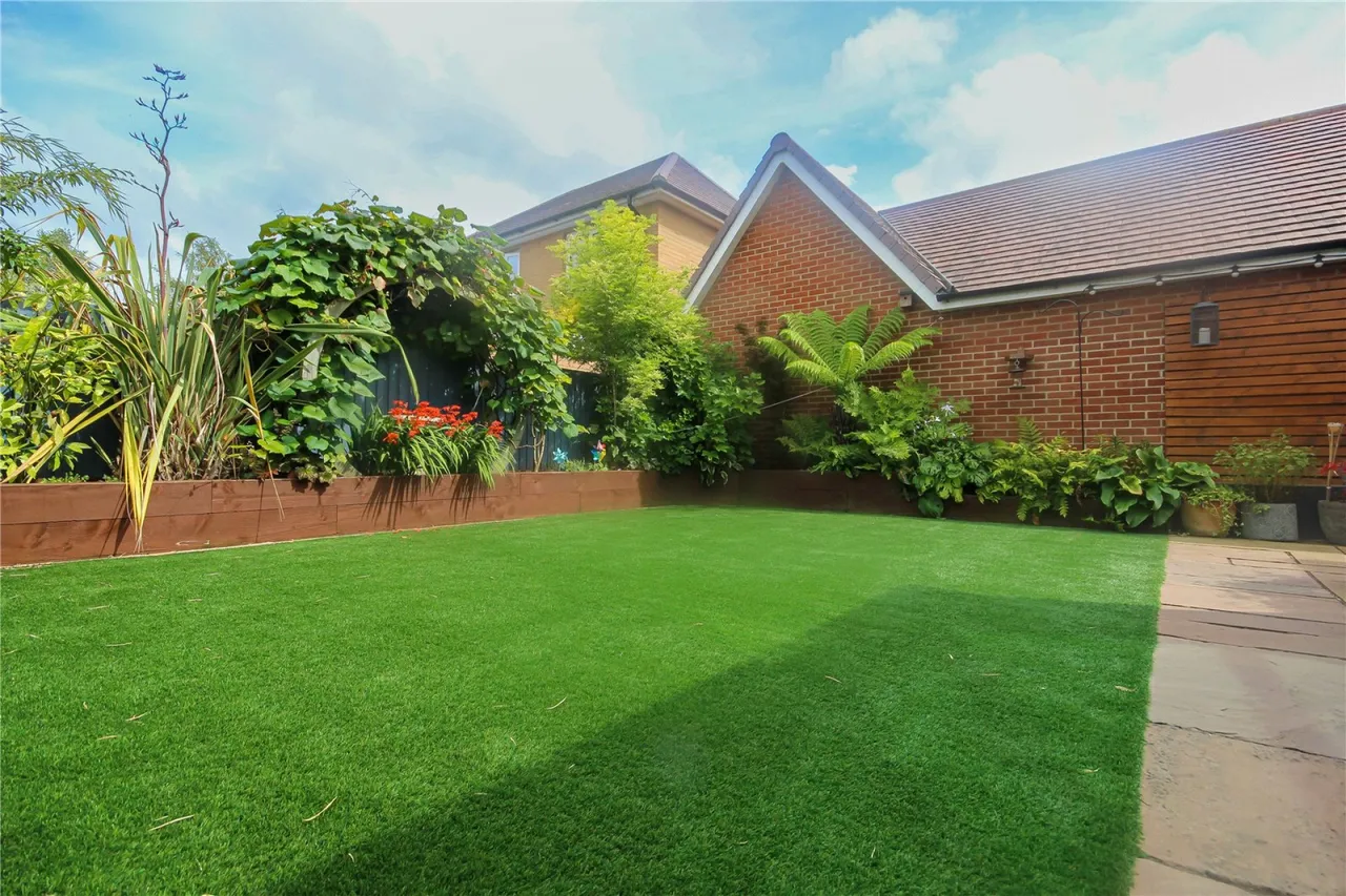 Great Clover Leaze, Cheswick Village, BS16, photo 4
