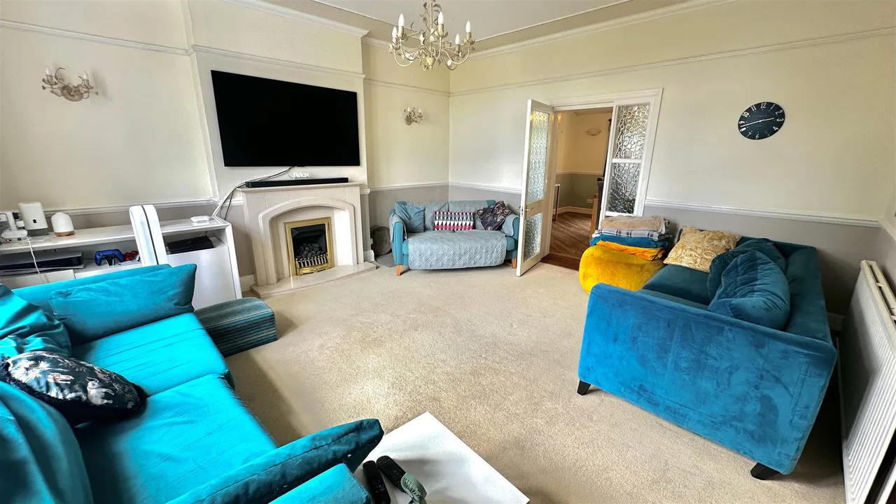 Edgcumbe Road, St. Austell, photo 6