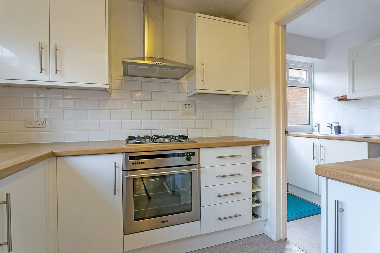 The Paddock, Cranbrook Drive, Maidenhead, Berkshire, photo 12