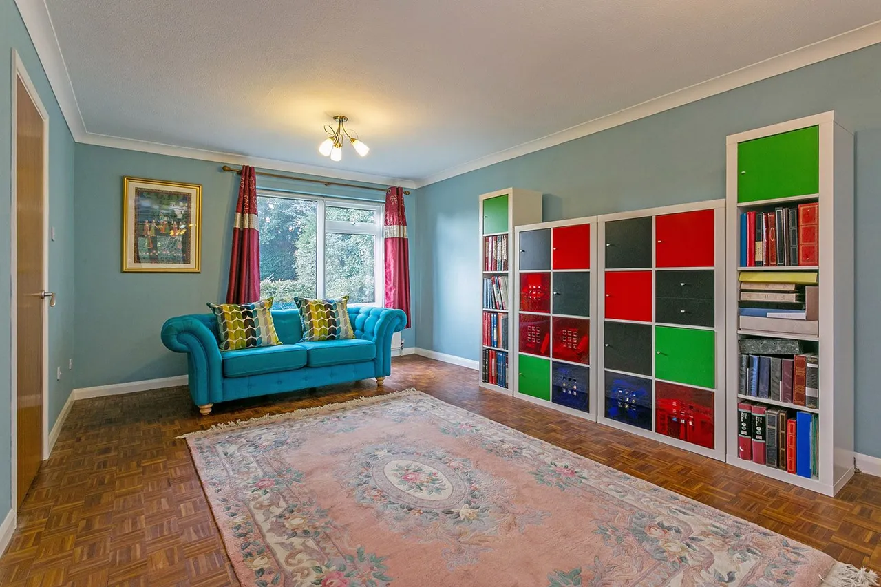 The Paddock, Cranbrook Drive, Maidenhead, Berkshire, photo 7