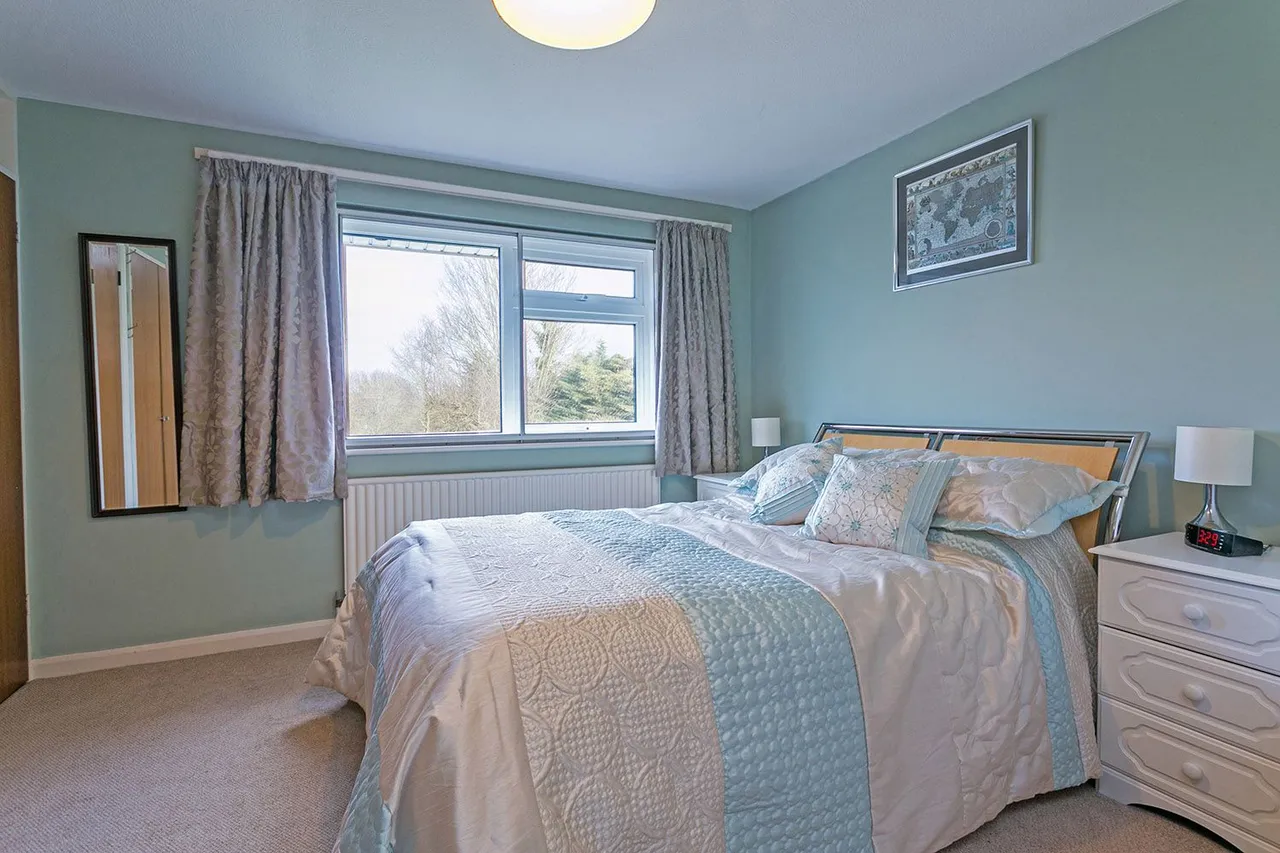 The Paddock, Cranbrook Drive, Maidenhead, Berkshire, photo 14