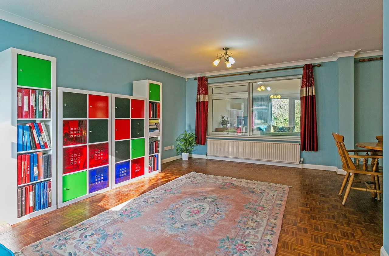 The Paddock, Cranbrook Drive, Maidenhead, Berkshire, photo 8