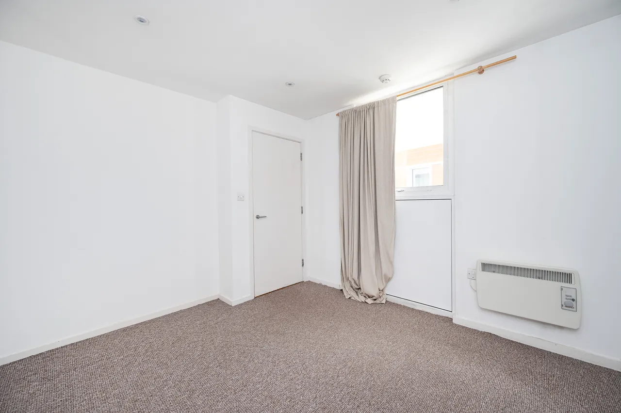 54 Victoria Wharf, 20 Palmers Road, London, photo 8