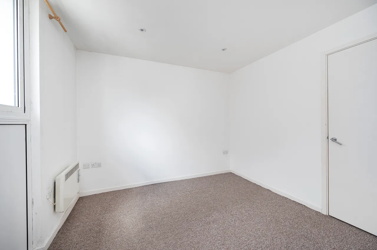 54 Victoria Wharf, 20 Palmers Road, London, photo 9