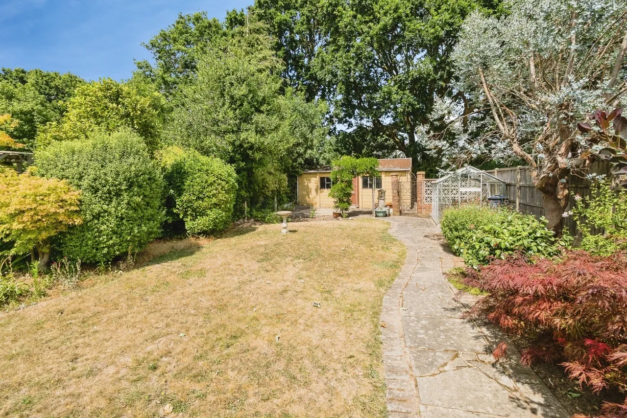 Randall Drive, Hornchurch, Essex, RM12, photo 22