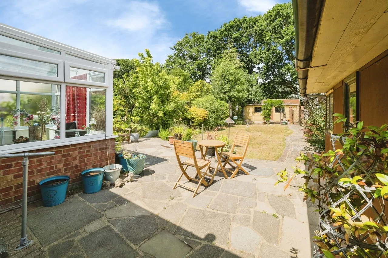 Randall Drive, Hornchurch, Essex, RM12, photo 12