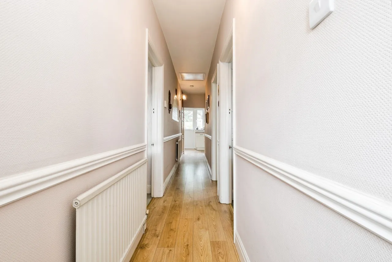 Randall Drive, Hornchurch, Essex, RM12, photo 23