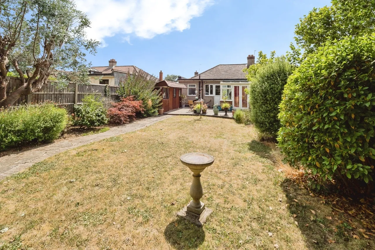 Randall Drive, Hornchurch, Essex, RM12, photo 4