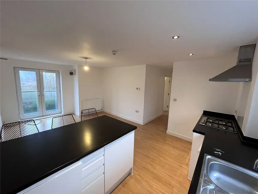 Heath Hill, Dawley, TF4, photo 3
