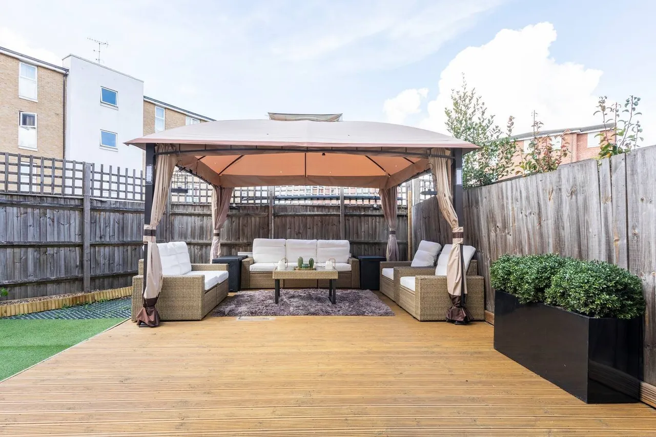 Calypso Crescent, Peckham, London, SE15, photo 12