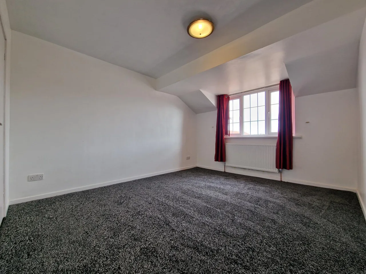Byfleet Close, Bilston, WV14, photo 8