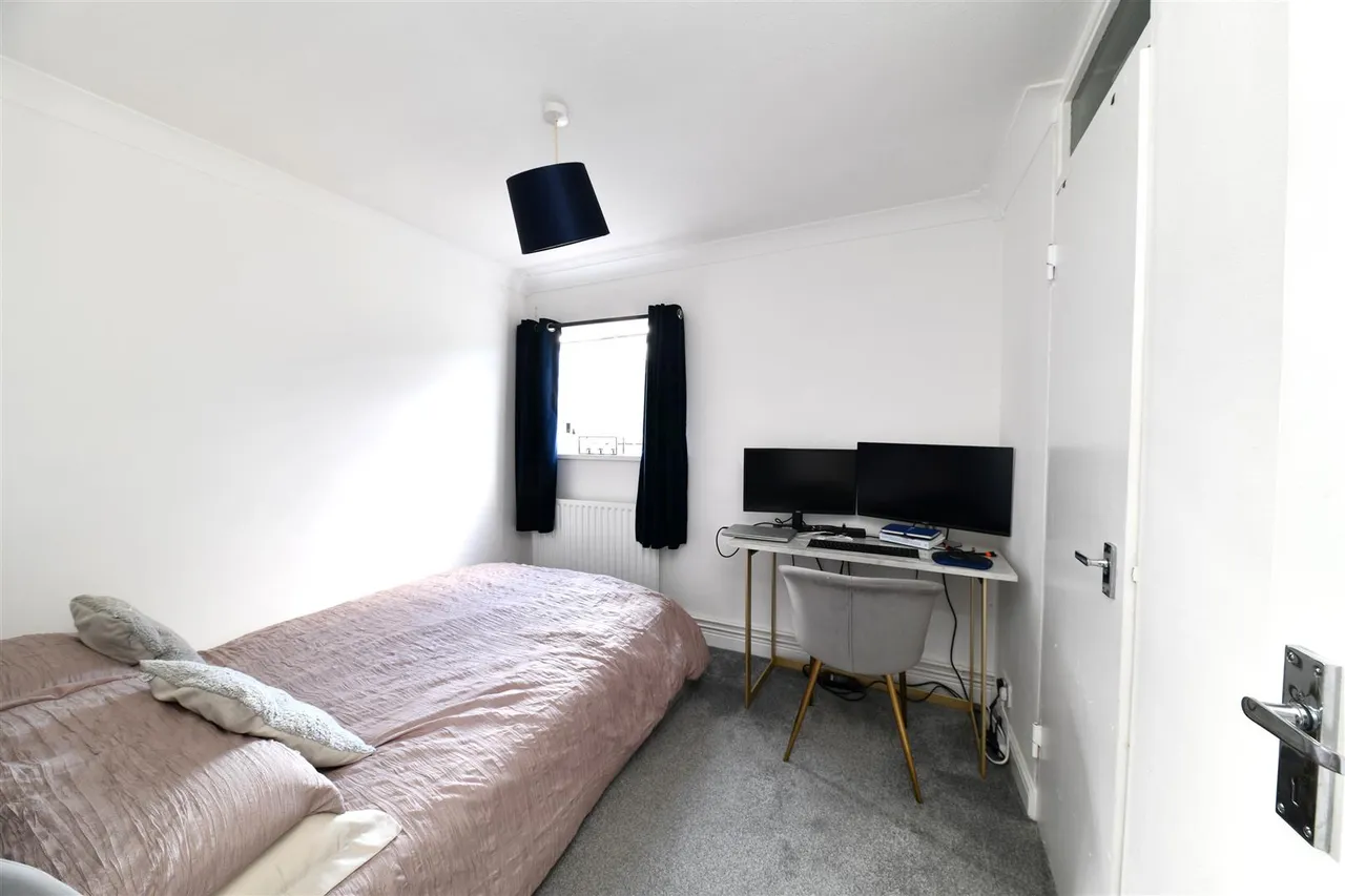Sloan Court, Stevenage, SG1 5HR, photo 12