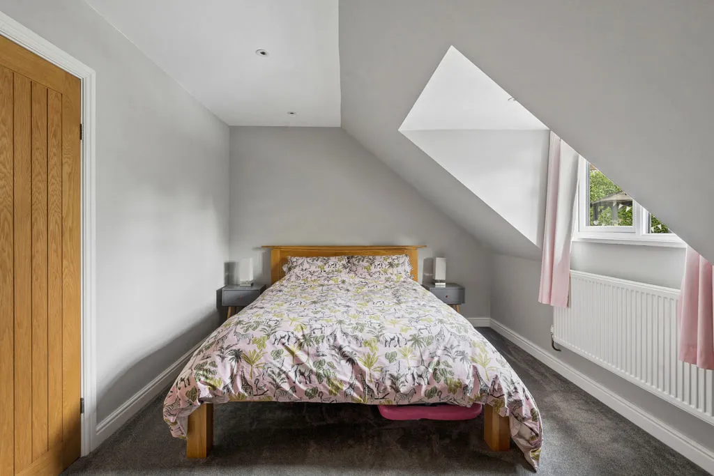 Barnhill Gardens, Marlow SL7 3HB, photo 18